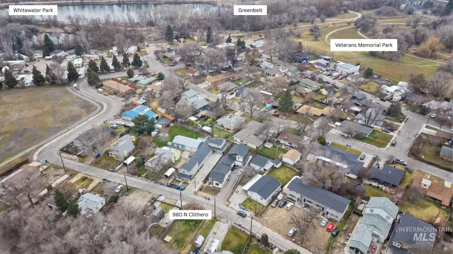 980 N Clithero Dr, Boise, ID 83703 - #3