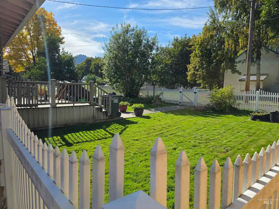 710 Idaho St, Kamiah, ID 83536 - #3