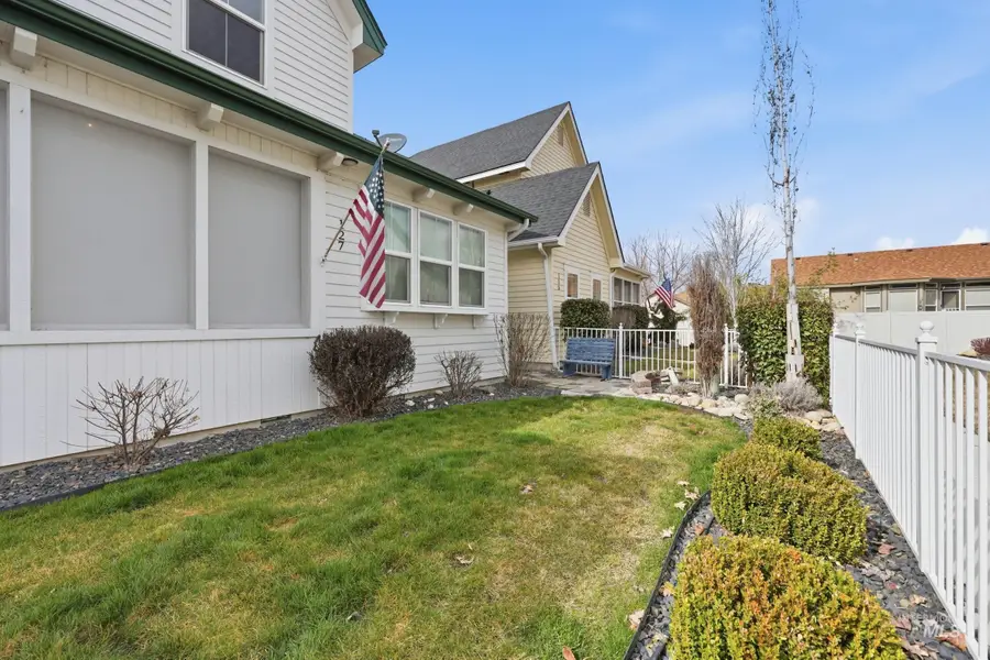 127 Mathie, Eagle, ID 83616 - #3