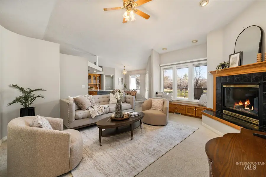 465 W Sly Fox St, Meridian, ID 83646 - #2