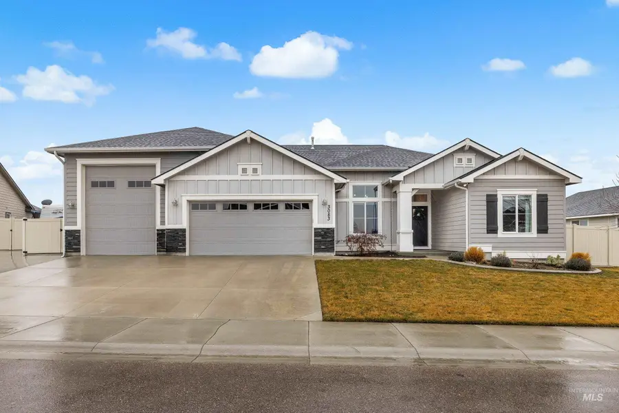 3083 W Granny Smith Ct, Kuna, ID 83634 - #2