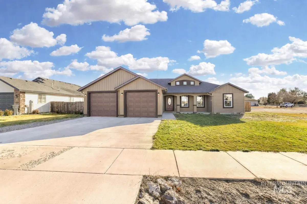 113 Riverview Drive, Shoshone, ID 83352 - #1