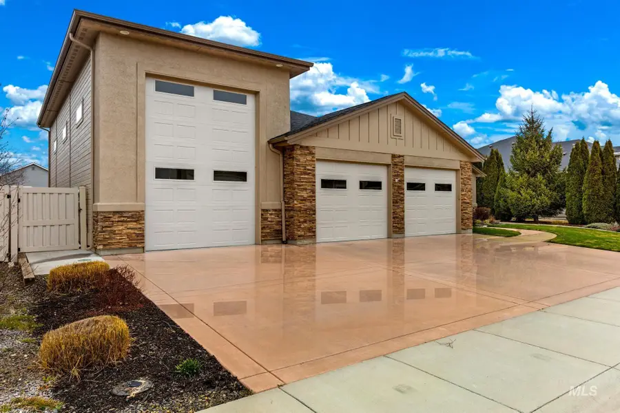 11500 W Pathview St, Star, ID 83669 - #3