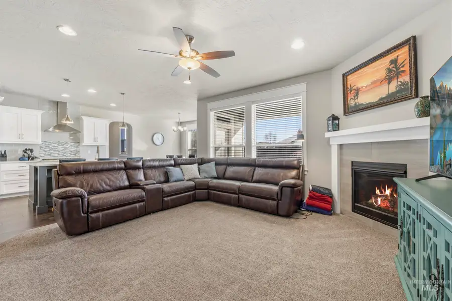 1086 N. Redspire Ave., Star, ID 83669 - #3