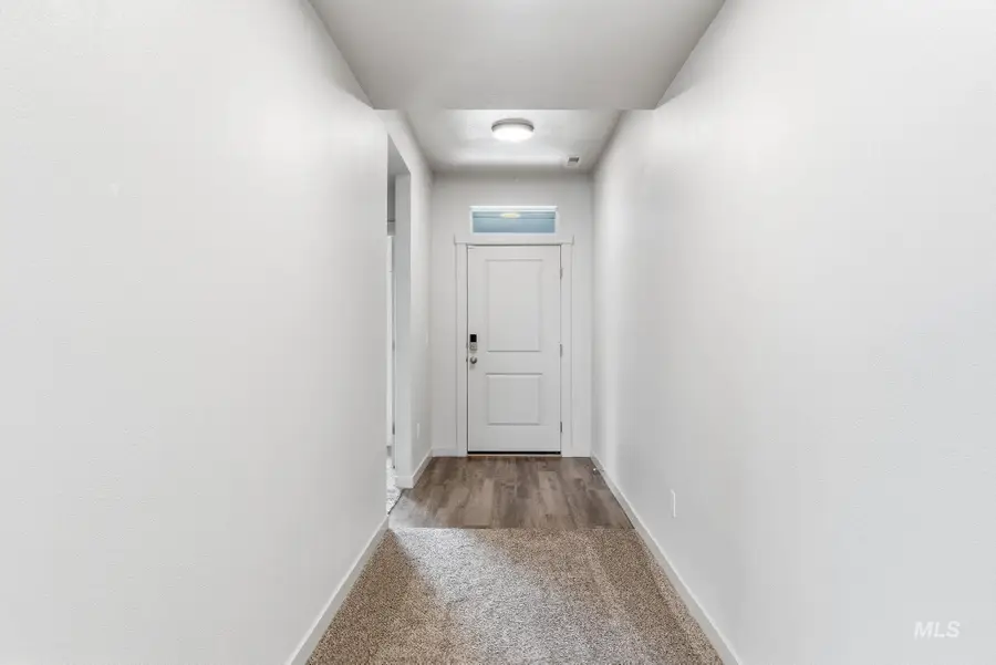 1916 W Henrys Fork Drive, Meridian, ID 83642 - #2