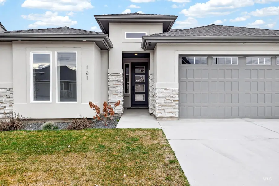 121 S Ziklag Ave, Kuna, ID 83634 - #3