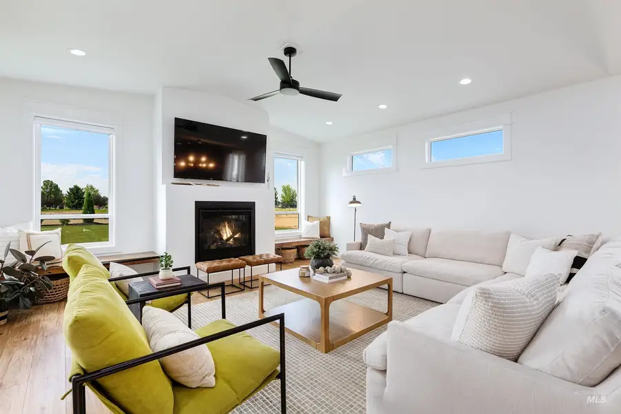 6299 Chateau Ct, Star, ID 83669 - #3