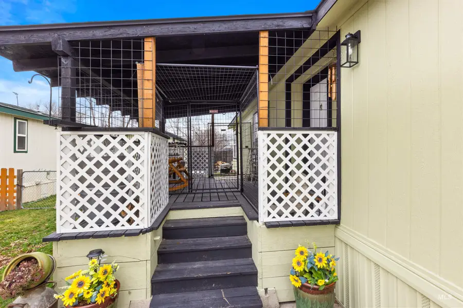 8181 N Andy Ln, Boise, ID 83714 - #3