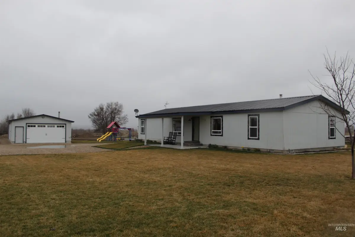 27520 Pearl Rd, Parma, ID 83660 - #1