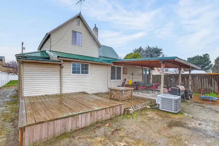 1266 Poplar St, Clarkston, WA 99403 - #2