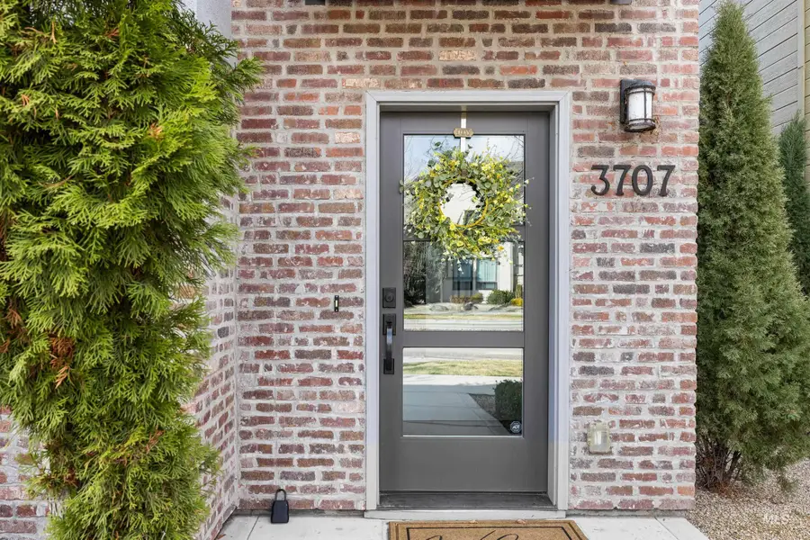 3707 E Parkcenter Blvd, Boise, ID 83716 - #2