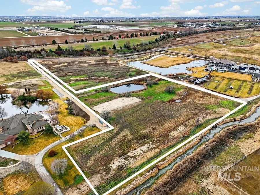 7549 N Stonebriar Ln, Meridian, ID 83646 - #3