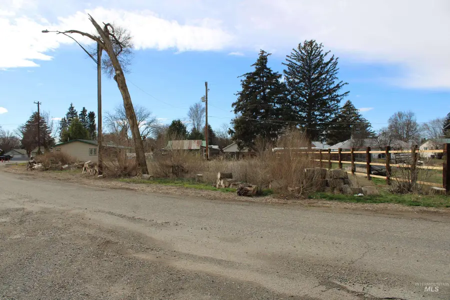 N Florence, Shoshone, ID 83352 - #2