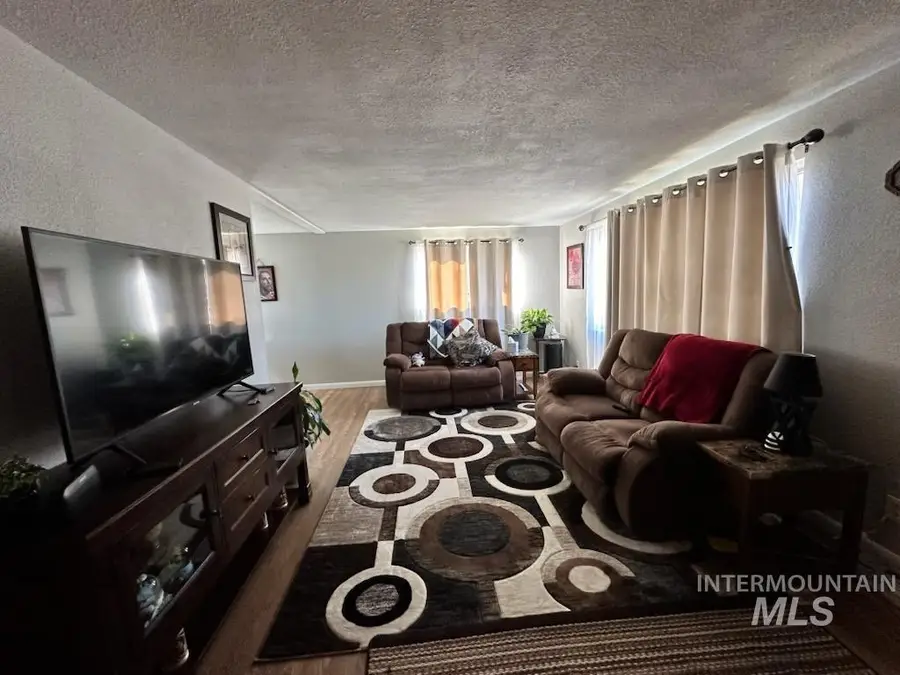 2050 Kings Row, Heyburn, ID 83336 - #2