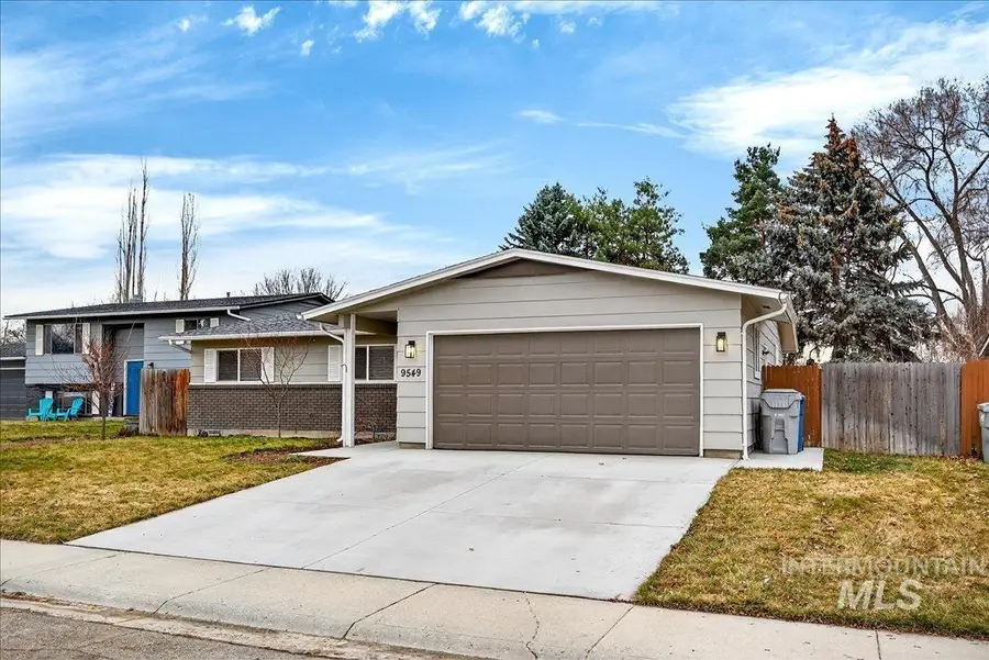 9549 W Linstock, Boise, ID 83704 - #2