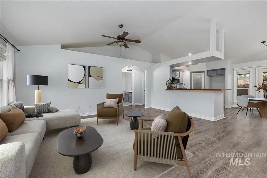 2805 E Umatilla Dr, Nampa, ID 83686 - #2