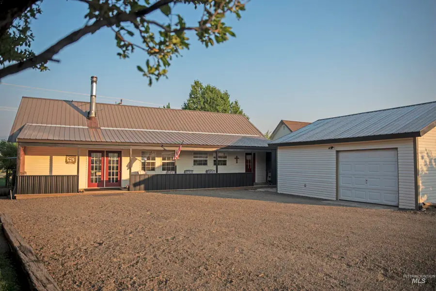 1933 Country Club Dr, Council, ID 83612 - #3