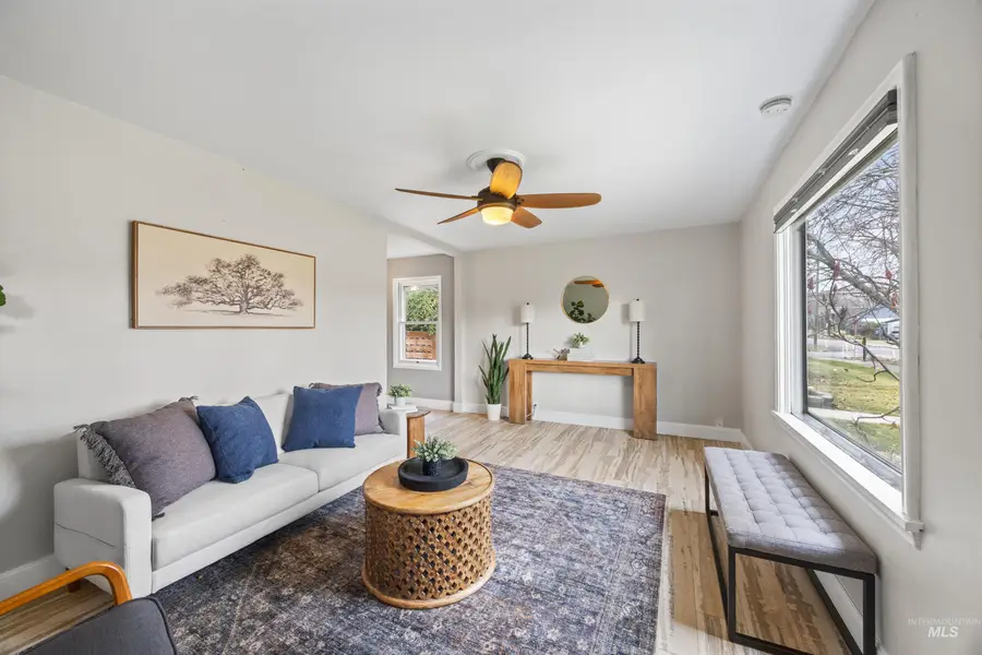 916 E Mckinley Street, Boise, ID 83712 - #3