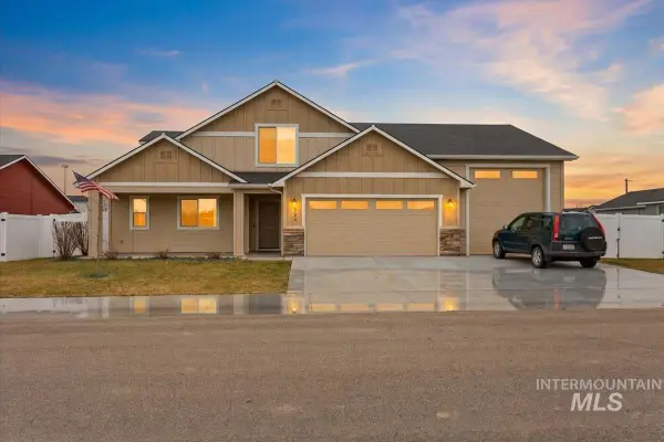 234 Maverick, Fruitland, ID 83619