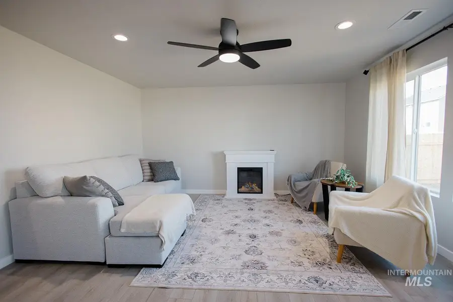 840 Strike Eagle, Mountain Home, ID 83647 - #3