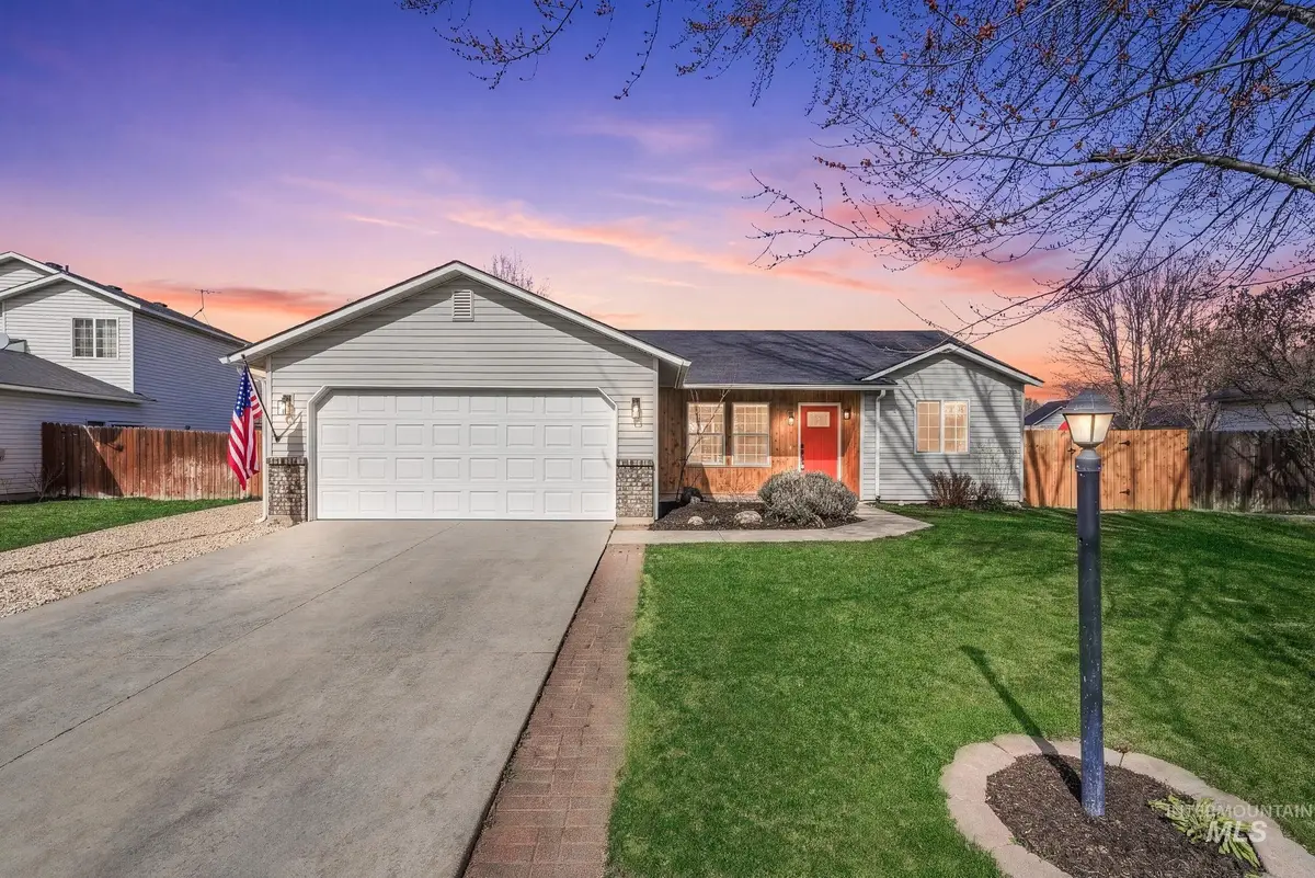 992 W Honker Dr, Meridian, ID 83642 - #1