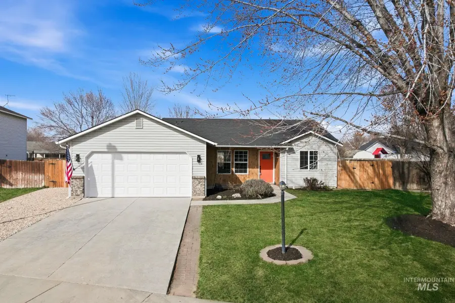 992 W Honker Dr, Meridian, ID 83642 - #3