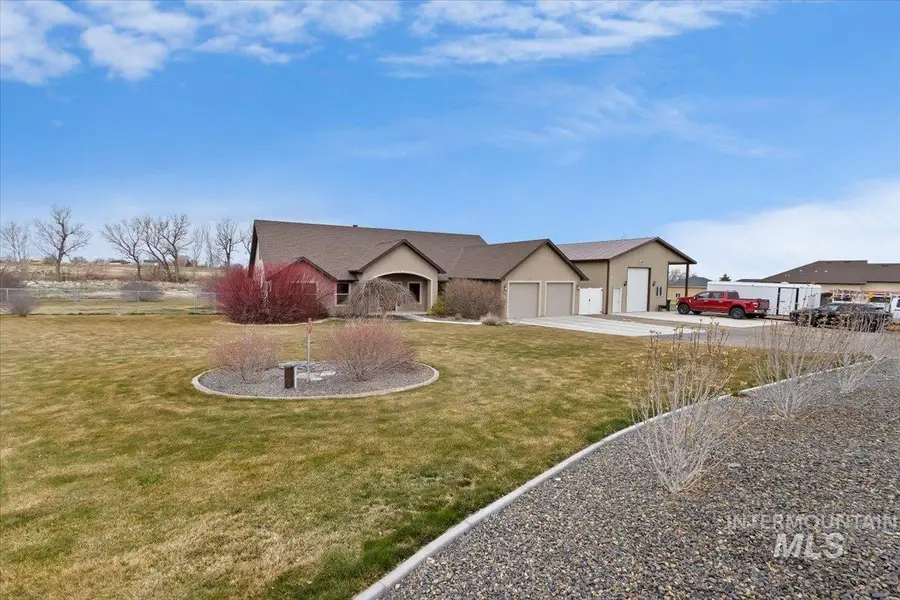 3707 North 2455 East, Twin Falls, ID 83301 - #3