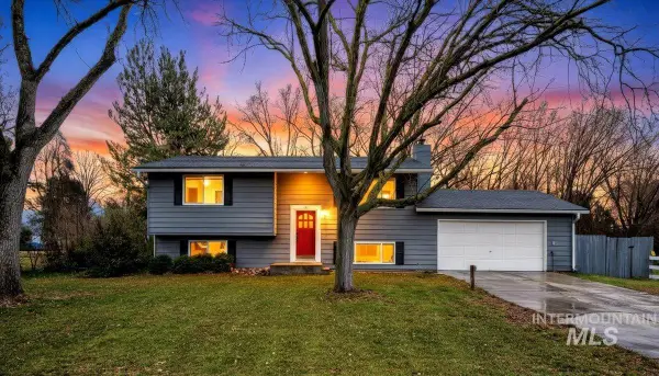 1184 Downing Dr, Eagle, ID 83616