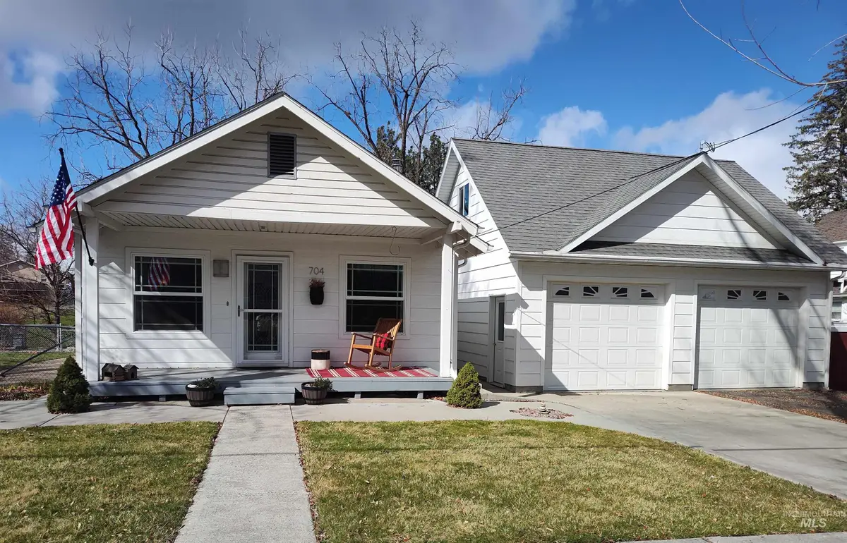 704 S Hall Street, Grangeville, ID 83530 - #1