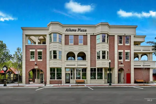 79 W Aikens Street #203, Eagle, ID 83616