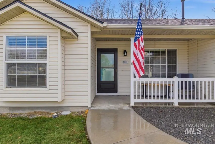 2509 E Lily Ave, Nampa, ID 83686 - #3