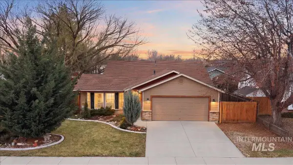 1305 N Sandlin Ave, Meridian, ID 83642