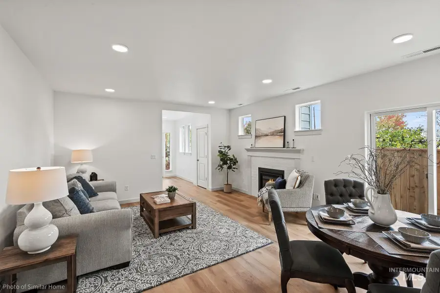 720 SW Mendenhall St #3/1, Mountain Home, ID 83647 - #2