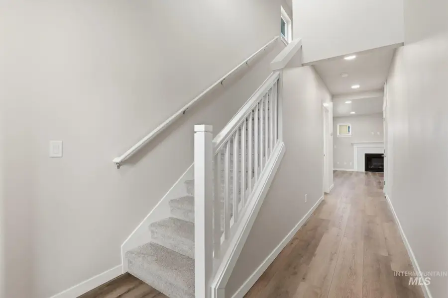 721 SW Mendenhall St #3/6, Mountain Home, ID 83647 - #2