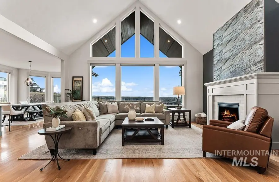 5817 E Hootowl Dr, Boise, ID 83716 - #3