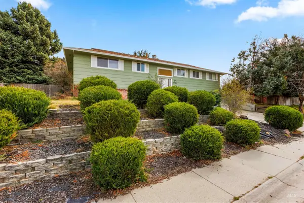 3762 S Summerset Way, Boise, ID 83709