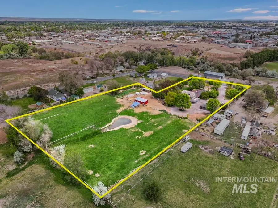 564 S South Blue Lakes Blvd, Twin Falls, ID 83301 - #2