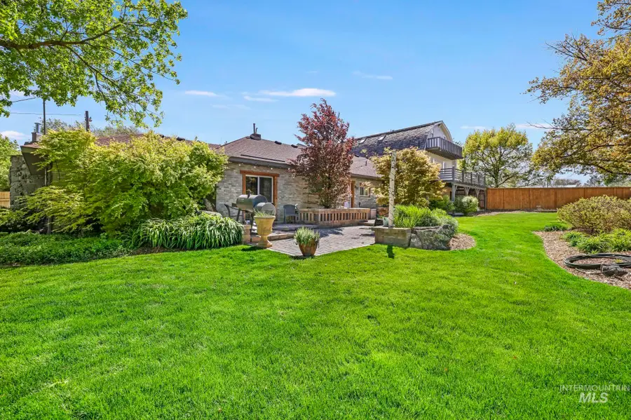 564 S South Blue Lakes Blvd, Twin Falls, ID 83301 - #3