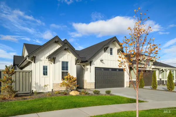 3710 W Silver River Ln, Meridian, ID 83646