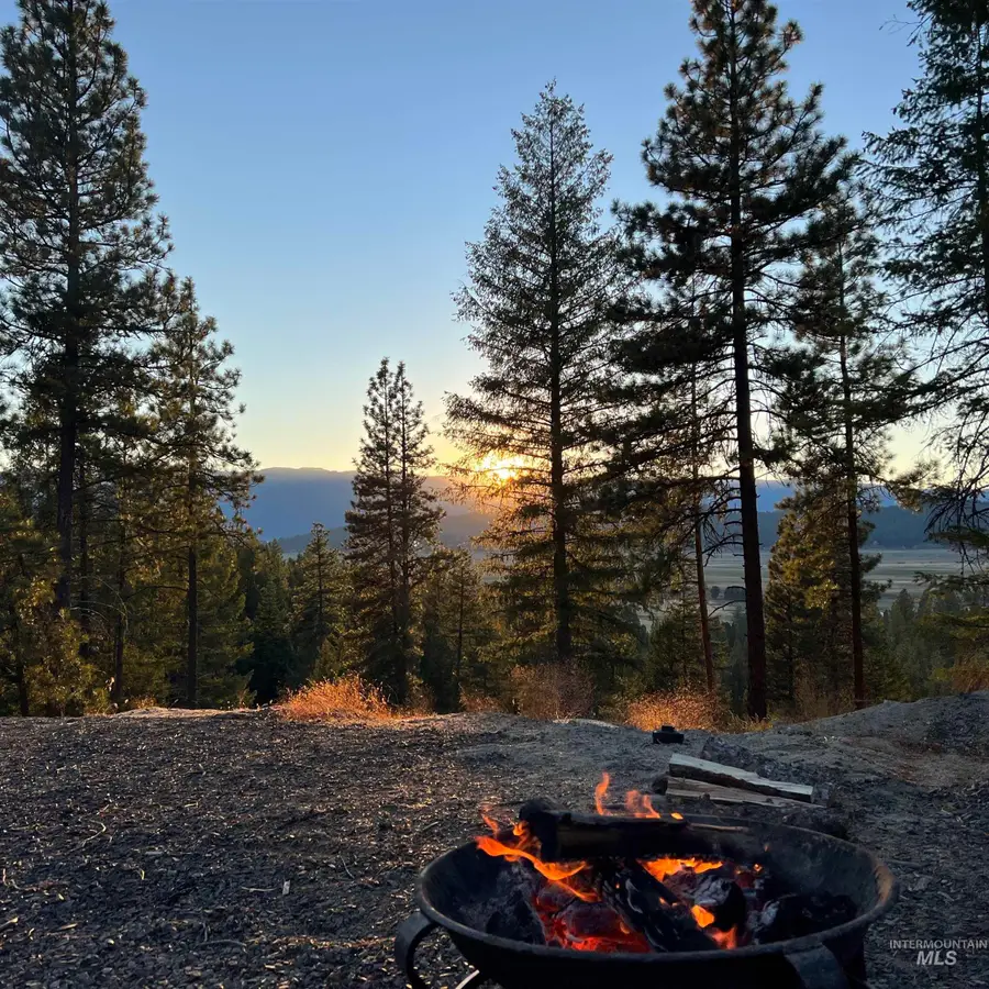 33 San Ignacio Way, Cascade, ID 83611 - #2