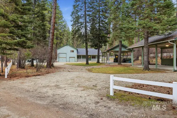 115 Bunch Dr., Garden Valley, ID 83622