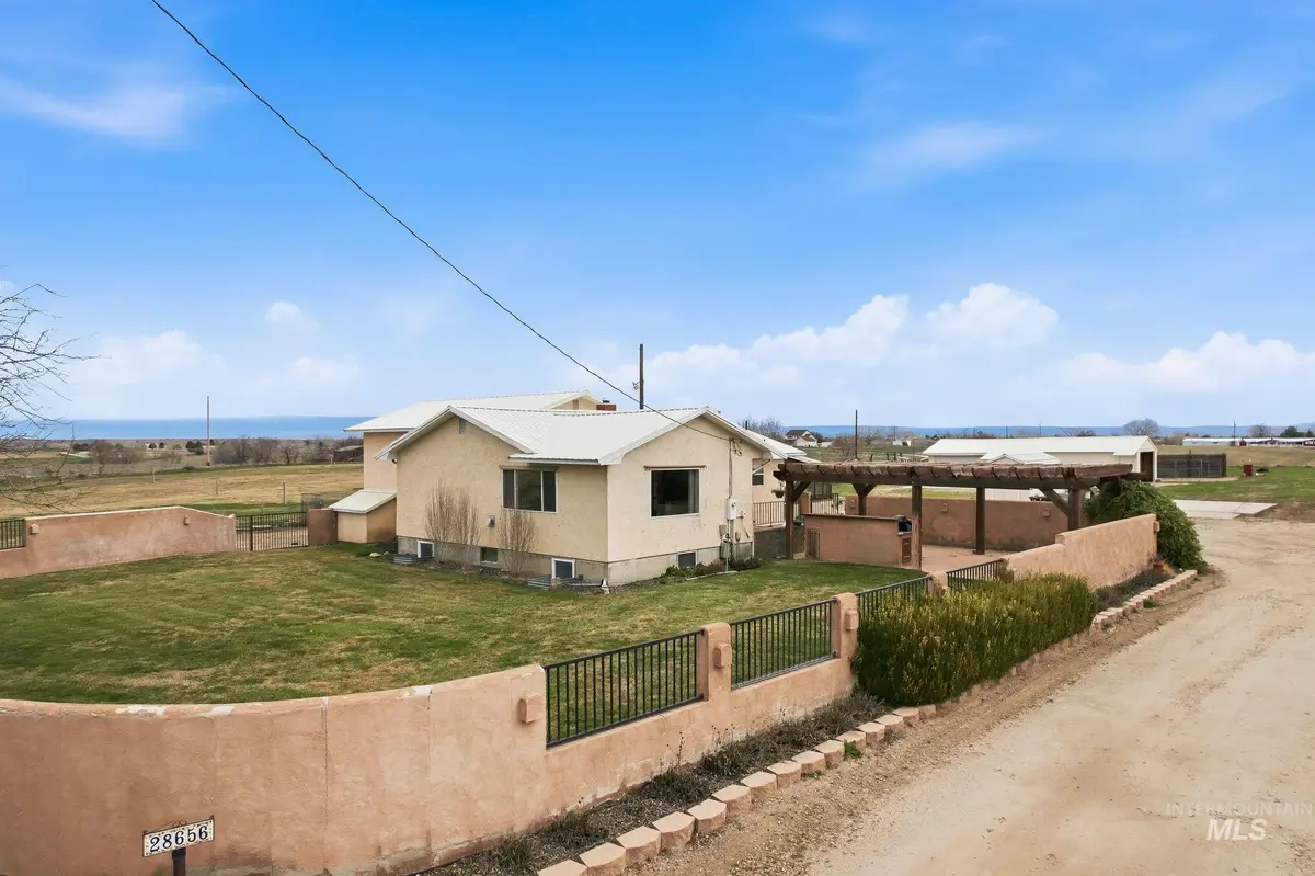 28656 Old Highway 30, Caldwell, ID 83607 - #1