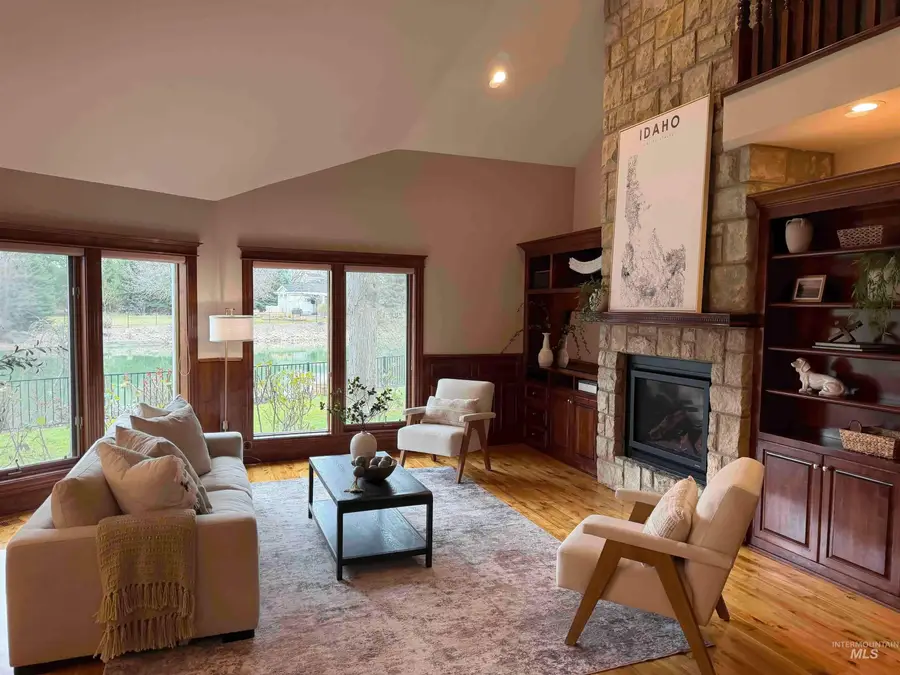 5280 N Lakemomt Ln, Garden City, ID 83714 - #3