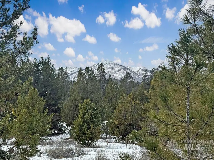 L6 B1 Riverside Drive, Cascade, ID 83611 - #2