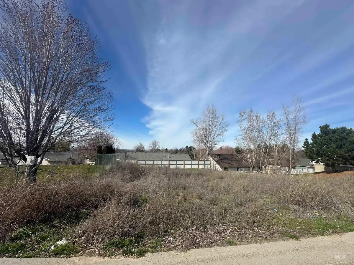 900 S Iowa Ave, Payette, ID 83661 - #1