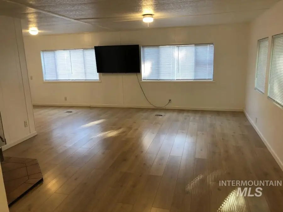 655 S Dolson Lane, Eagle, ID 83616 - #2