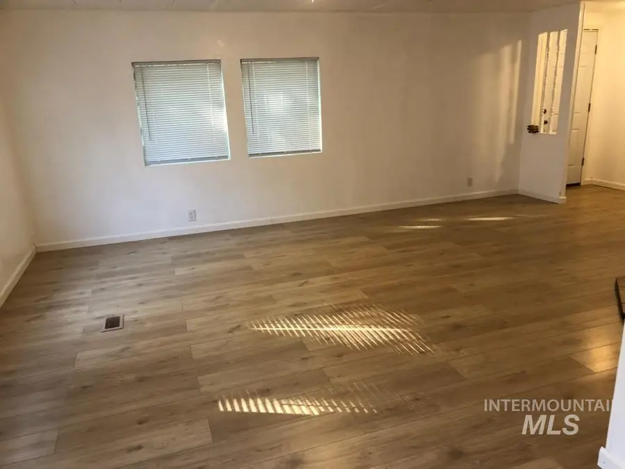 655 S Dolson Lane, Eagle, ID 83616 - #3