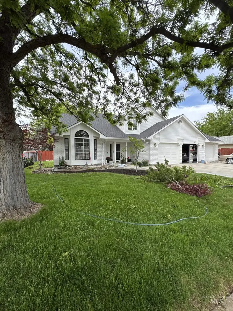 1120 W Clarinda Dr, Meridian, ID 83642 - #3