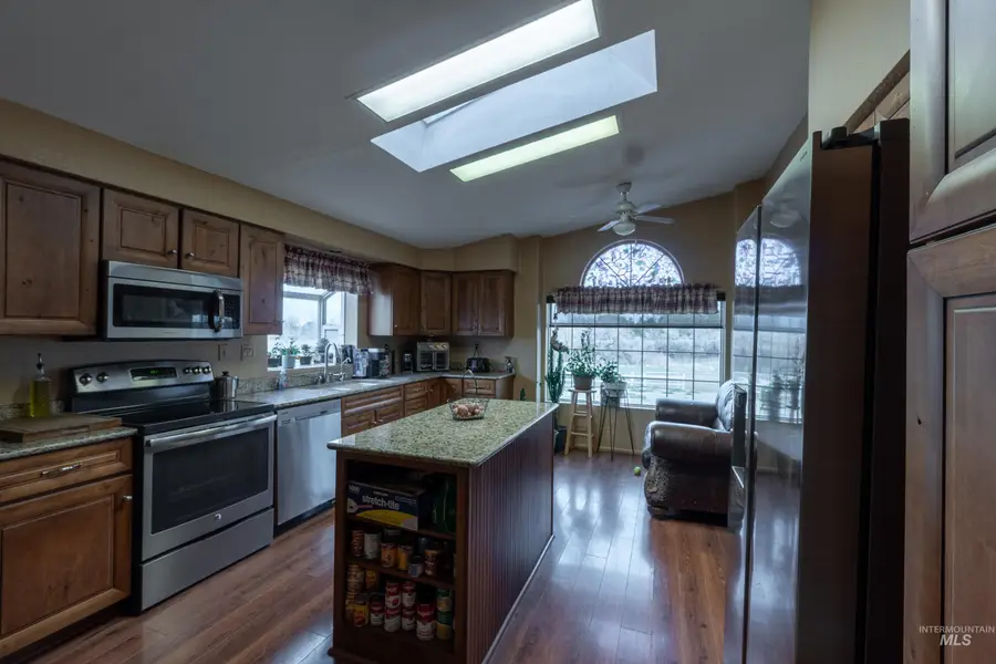 2110 E 3950 N, Filer, ID 83328 - #3