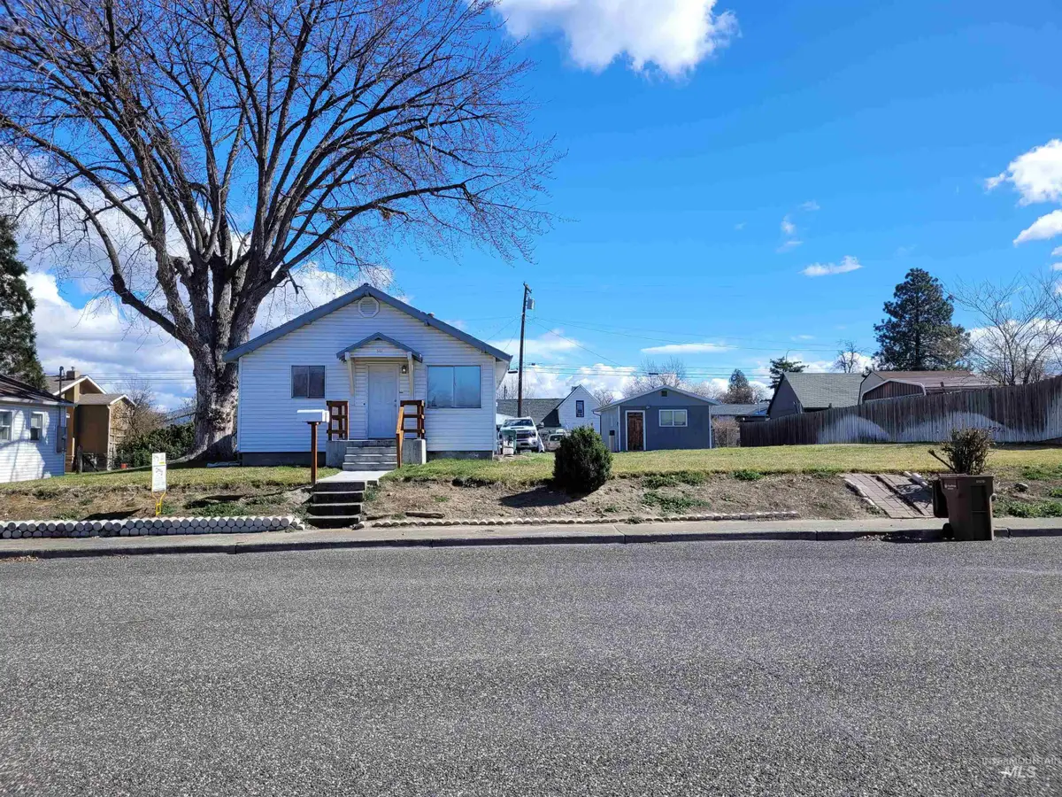 517 12th St, Clarkston, WA 99403 - #1